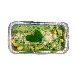 GNOCCHI SPINACI - Gnocchi Spinaci — Gnocchi a sýrová omáčka (3 druhy sýrů). Krémové a syté, přímo k vám domů. Objednej online!